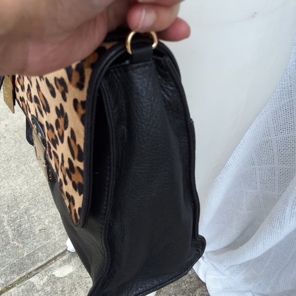 Kelsi Dagger Animal print crossbody NEW - Picture 6 of 9